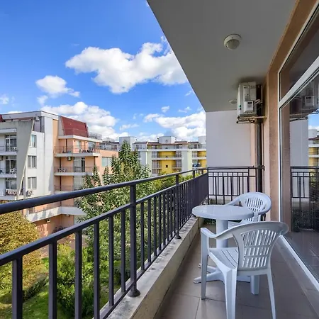Grand Kamelia Cozy 1-bedroom Apartmán Sluneční pobřeží
