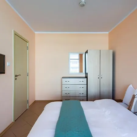Apartmán Grand Kamelia Cozy 1-bedroom *