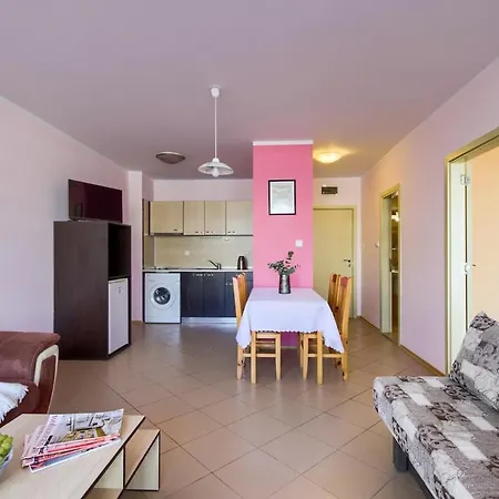 Grand Kamelia Cozy 1-bedroom * Sluneční pobřeží